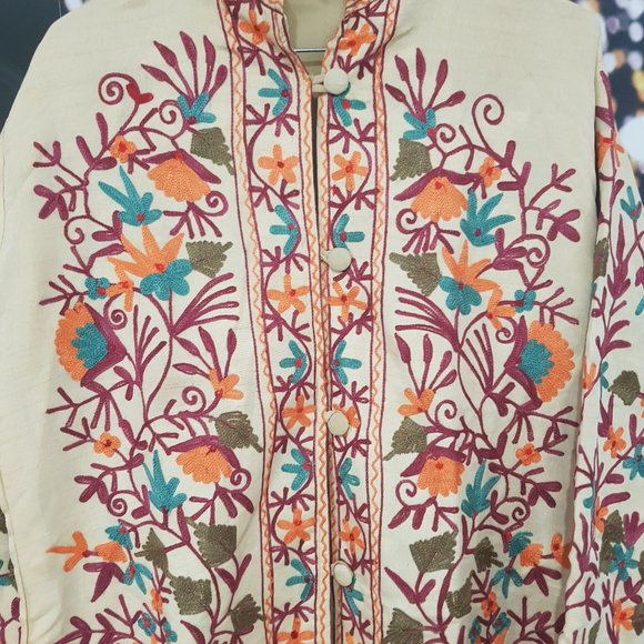 Beige size small - Picture 6 of 6